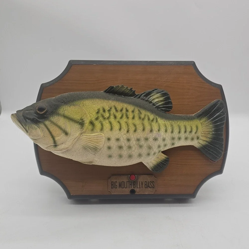 Big Mouth Billy Bass Gemmy Take me To The River Don't Worry Be Happy Singing